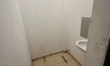 LOCAL EN RENTA CON GRAN VISIBILIDAD, QUERETARO