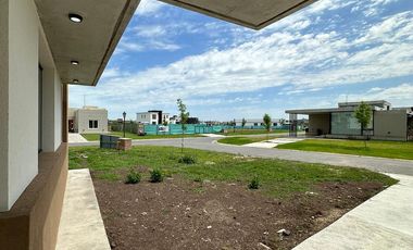 Casa a estrenar- Barrio San Felipe