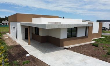 Casa a estrenar- Barrio San Felipe