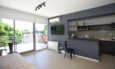 Luminoso Departamento en Beccar con cochera