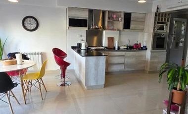 Departamento 4 ambientes | Liniers | Excelente Estado y Calidad Constructiva