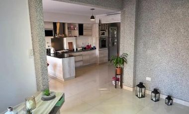 Departamento 4 ambientes | Liniers | Excelente Estado y Calidad Constructiva