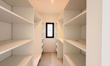 Casa en venta sobre laguna en San Sebastián