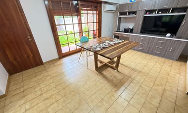 Casa en Jose Marmol en venta