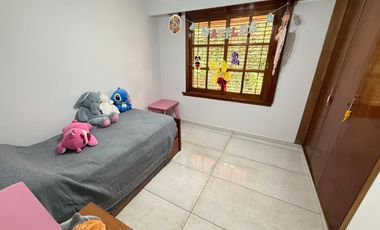Casa en Jose Marmol en venta