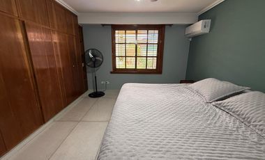 Casa en Jose Marmol en venta