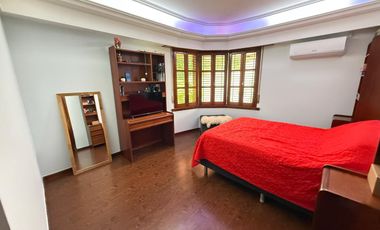 Casa en Jose Marmol en venta