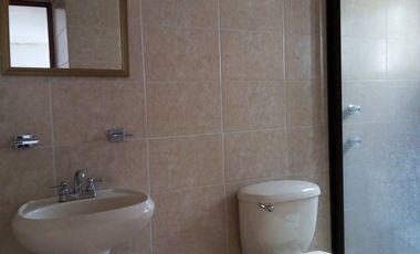 Casa en quinta villas privada arboledas