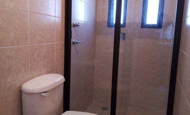 Casa en quinta villas privada arboledas