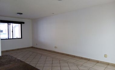 Casa en quinta villas privada arboledas