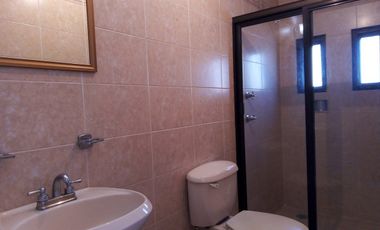 Casa en quinta villas privada arboledas