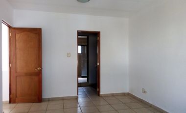 Casa en quinta villas privada arboledas