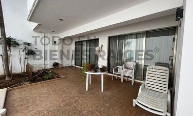 CASA EN VENTA EN LOS ALMENDROS, PLAYA DEL CARMEN
