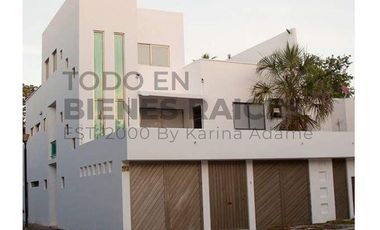 CASA EN VENTA EN LOS ALMENDROS, PLAYA DEL CARMEN