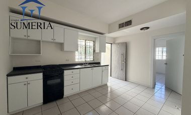 Edificio en venta con 6 departamentos al norte de la ciudad