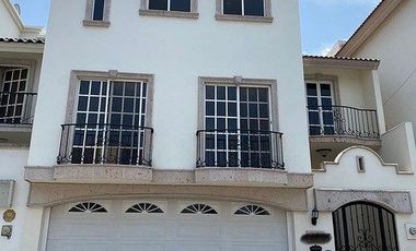 Casa en Renta en Privanzas