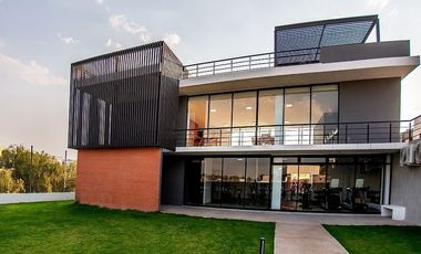 Casa en renta Coto Abié, Valle Imperial , Zapopan: 3 rec. y Roof Garden.