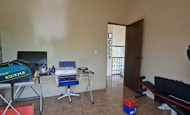 Casa amueblada en venta cerca de Ciudad Caucel