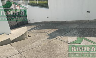 Hermosa Casa con una Vista Espectacular