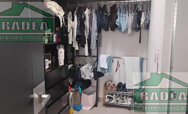 Hermosa Casa con una Vista Espectacular