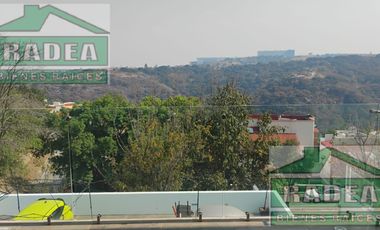 Hermosa Casa con una Vista Espectacular