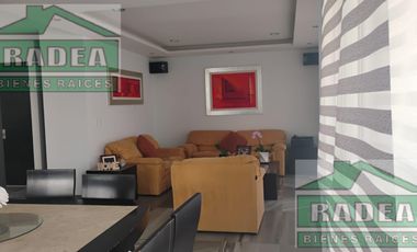 Hermosa Casa con una Vista Espectacular