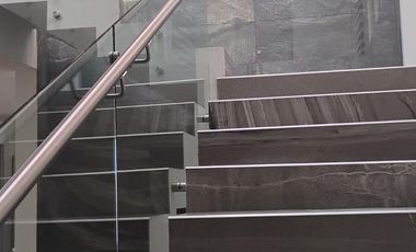 Hermosa Casa con una Vista Espectacular