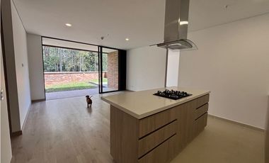 Apartamento para estrenar en venta o arriendo Unidad cerrada El Retiro