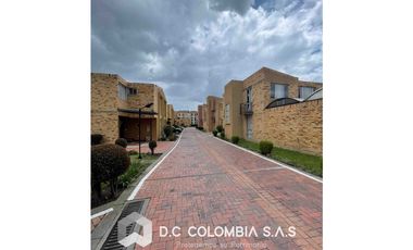 CASA EN VENTA EN CAJIC CONJUNTO RESIDENCIAL CASAS NOGALES