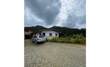 Venta de Casa Campestre Guarne