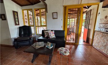 Se Arrienda Casa Campestre Amoblada - Vereda Via Club Campestre