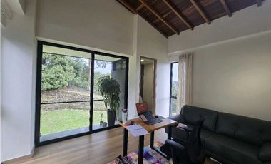 Casa para rentar en El Alto de Las Palmas. Variante aeropuerto.