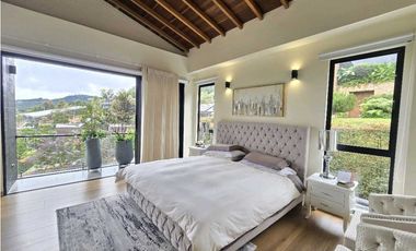 Casa para rentar en El Alto de Las Palmas. Variante aeropuerto.