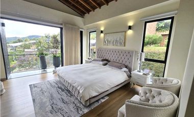 Casa para rentar en El Alto de Las Palmas. Variante aeropuerto.