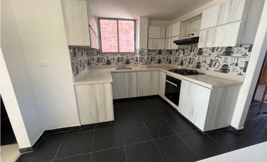 APARTAMENTO EN ARRIENDO SECTOR LOS CRISTALES - ENVIGADO