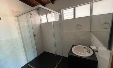 APARTAMENTO EN ARRIENDO SECTOR LOS CRISTALES - ENVIGADO