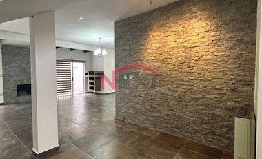 ???? Casa en venta  al norte de Saltillo en fraccionamiento cerrado Villa Bonita