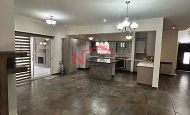 ???? Casa en venta  al norte de Saltillo en fraccionamiento cerrado Villa Bonita