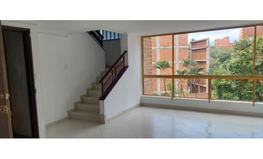 Apartamento en Arriendo La Orquídea Envigado