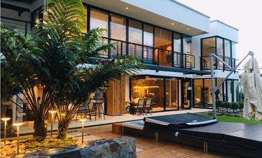 Hermosa Casa Campestre Pereira, Condina