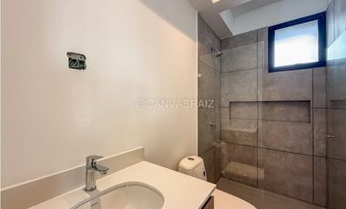 VENTA DE EDIFICIO SECTOR VIVA LA CEJA