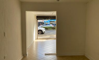 Venta locales comerciales y bodega en Cristo Rey Guayabal. 