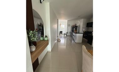 SE VENDE APARTAMENTO EN BARRIO MONTEVERDE DE MONTERA