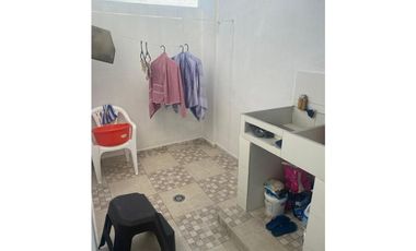 SE VENDE APARTAMENTO EN BARRIO MONTEVERDE DE MONTERA