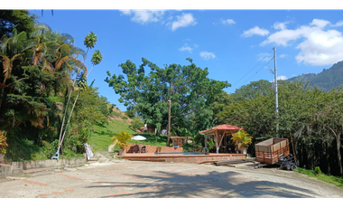 FINCA EN ARRIENDO VEREDA HATILLO - BARBOSA