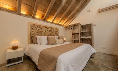 SE VENDE CASA EN EL  CENTRO HISTORICO - SAN DIEGO