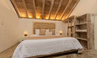 SE VENDE CASA EN EL  CENTRO HISTORICO - SAN DIEGO