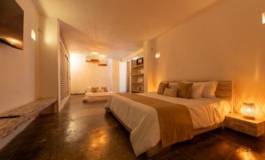 SE VENDE CASA EN EL  CENTRO HISTORICO - SAN DIEGO