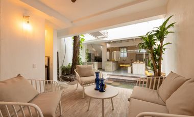 SE VENDE CASA EN EL  CENTRO HISTORICO - SAN DIEGO