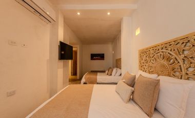 SE VENDE CASA EN EL  CENTRO HISTORICO - SAN DIEGO